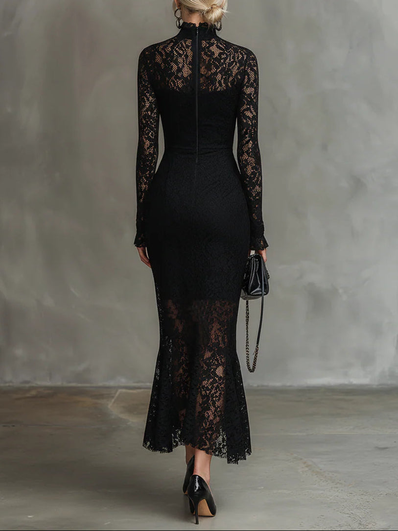 Elwira | Elegancka czarna maxi sukienka z koronką